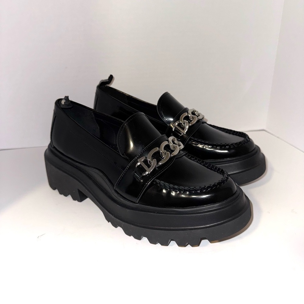 G.H Bass Chain Lug Sole Loafers